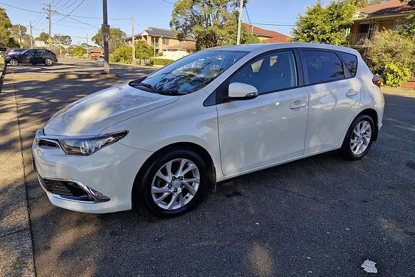 2016 Toyota Corolla Ascent Sport ZRE182R