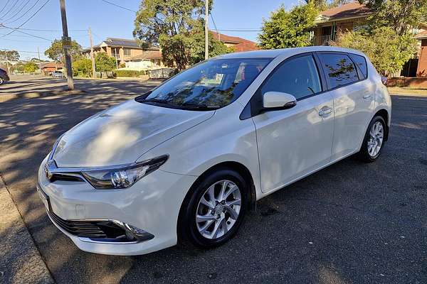 2016 Toyota Corolla Ascent Sport ZRE182R