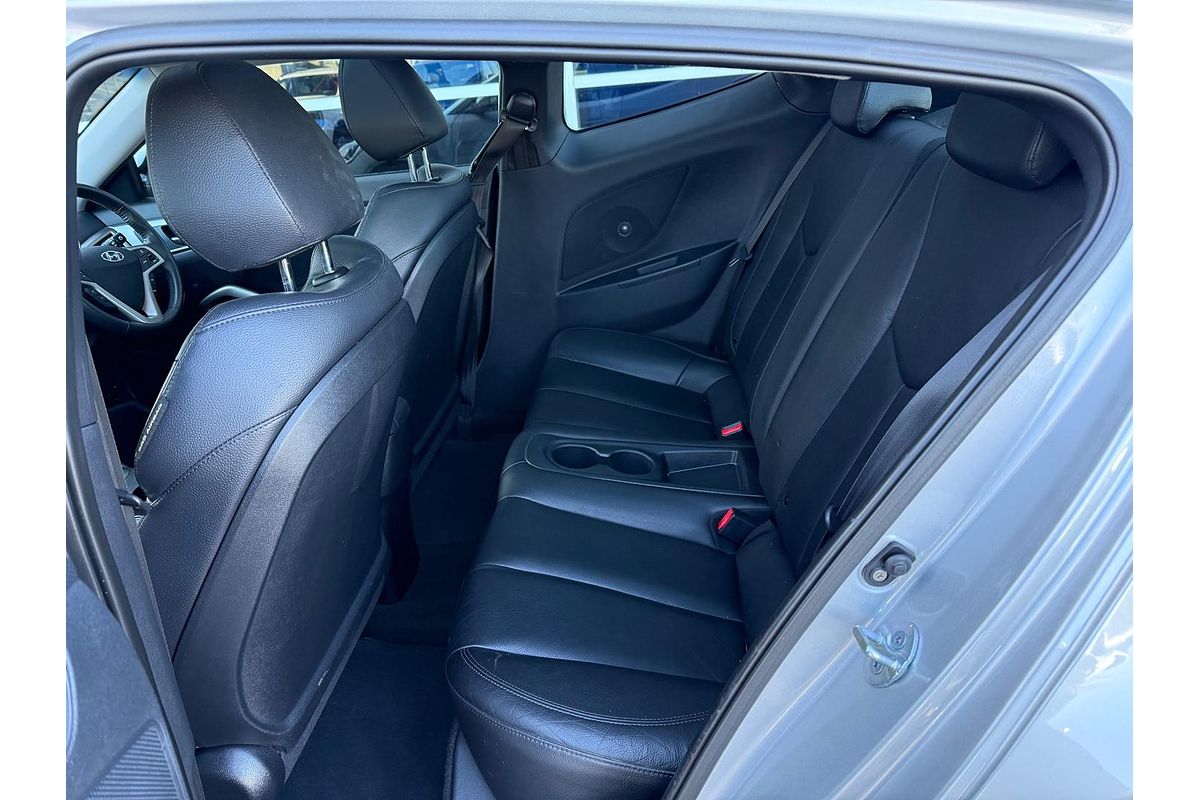 2012 Hyundai Veloster + FS