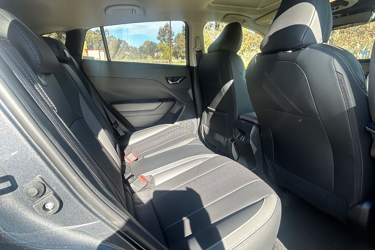 2025 Subaru Impreza 2.0S G6