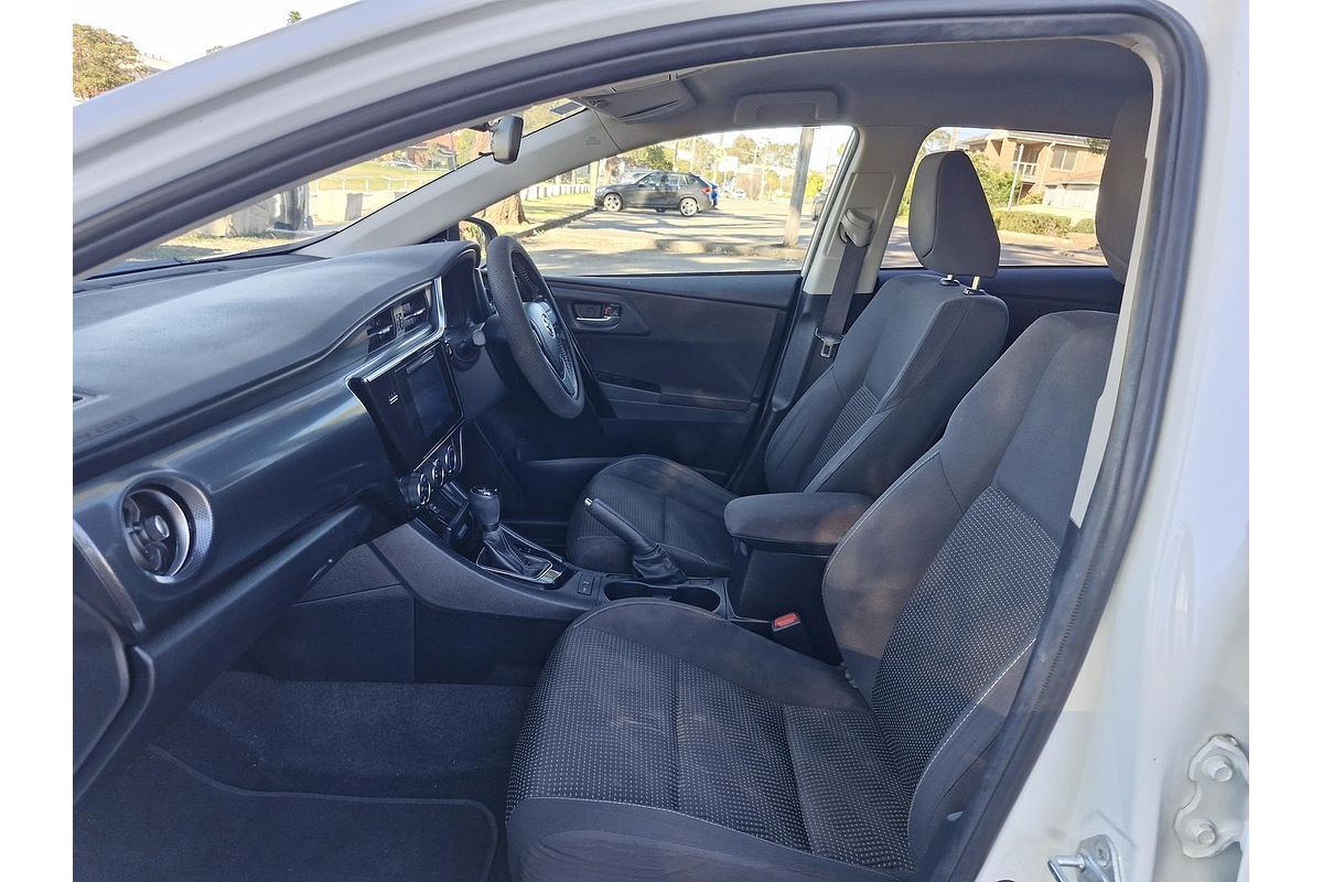 2016 Toyota Corolla Ascent Sport ZRE182R
