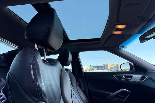 2012 Hyundai Veloster + FS