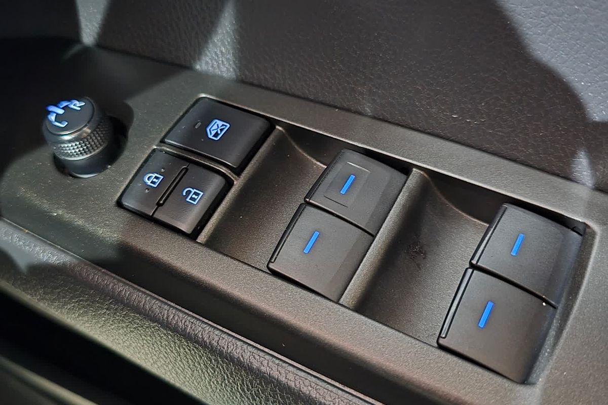 2023 Toyota Camry Ascent AXVH70R