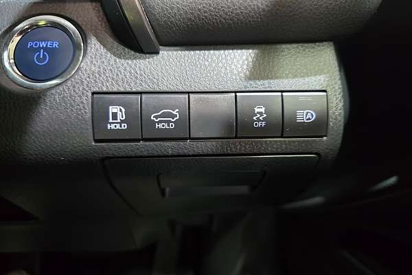 2023 Toyota Camry Ascent AXVH70R