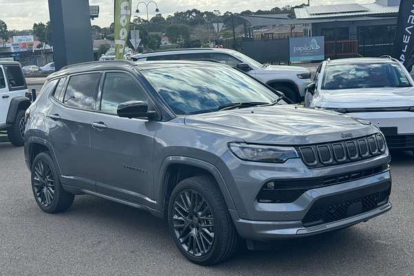 2023 Jeep Compass S-Limited M6