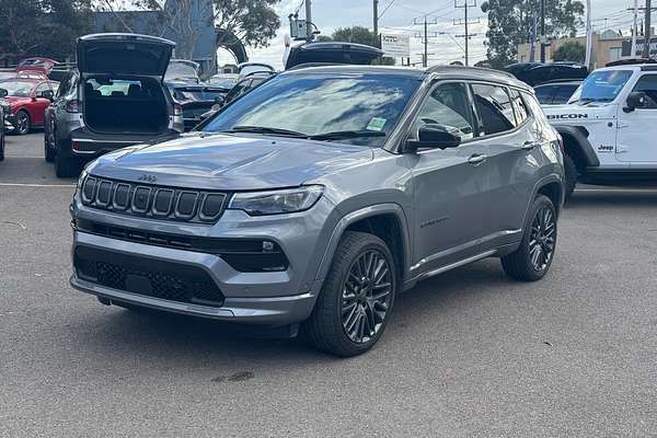 2023 Jeep Compass S-Limited M6