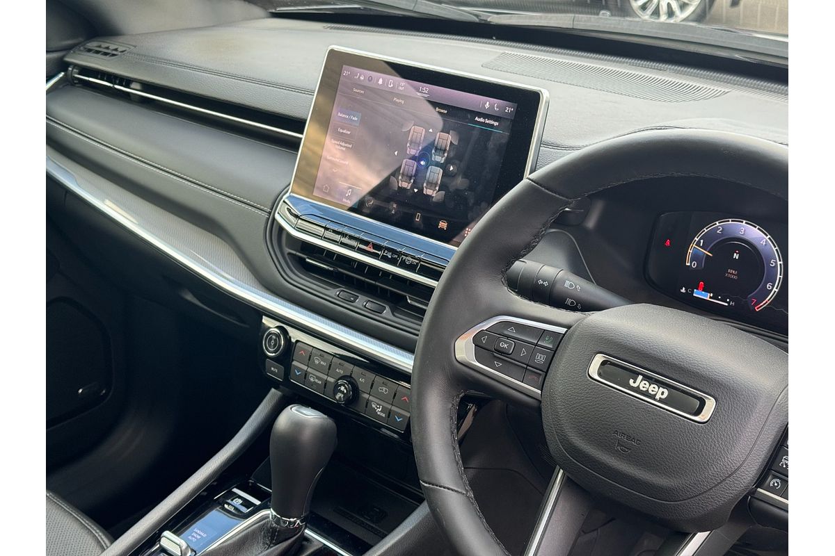 2023 Jeep Compass S-Limited M6