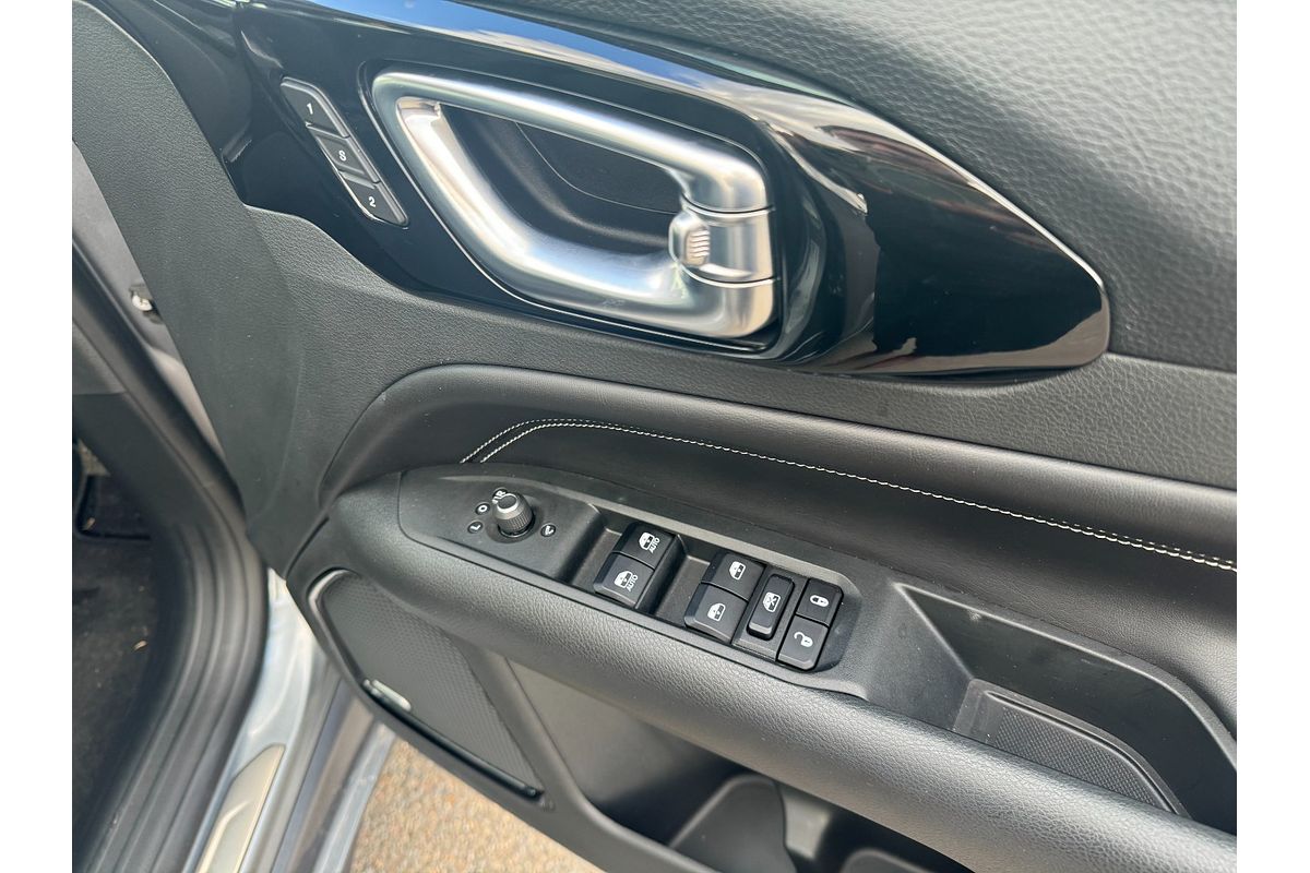 2023 Jeep Compass S-Limited M6