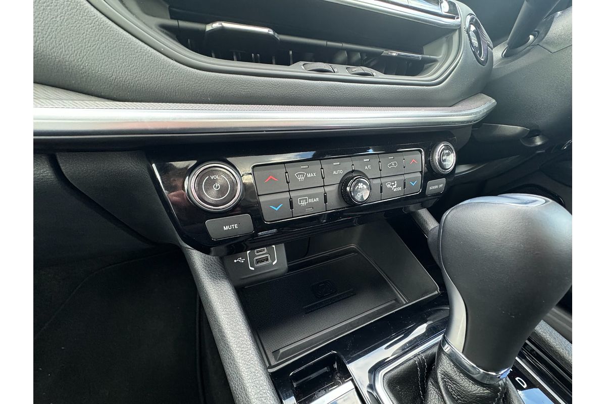 2023 Jeep Compass S-Limited M6