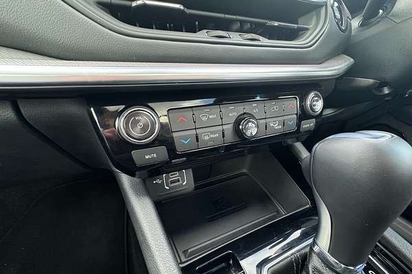 2023 Jeep Compass S-Limited M6