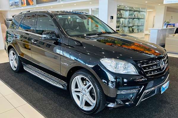 2015 Mercedes-Benz M-Class ML250 BlueTEC W166