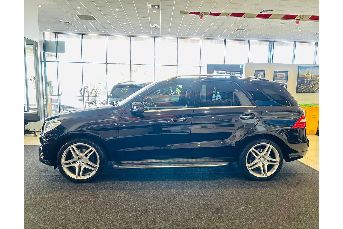 2015 Mercedes-Benz M-Class ML250 BlueTEC W166