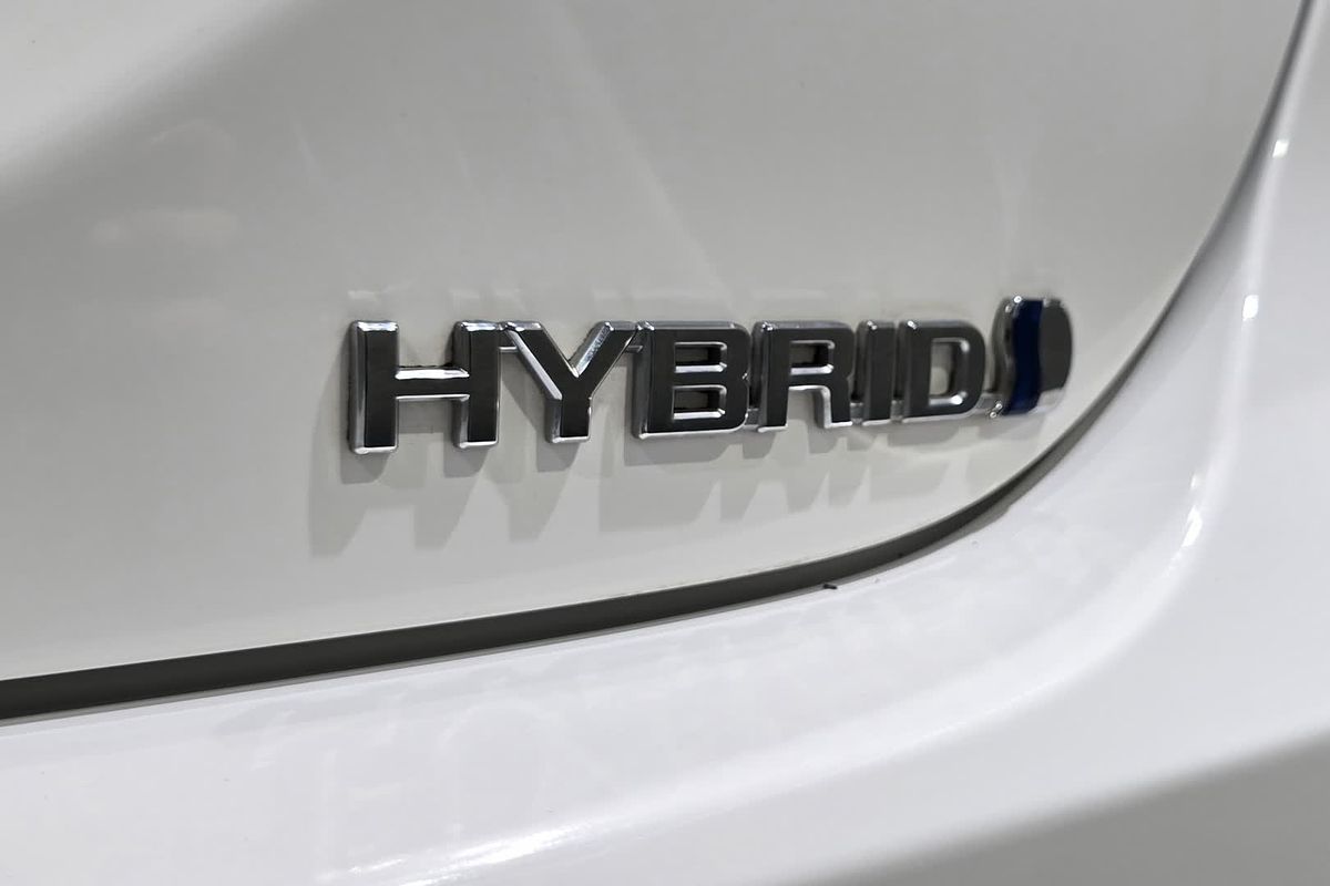 2019 Toyota Camry Ascent AXVH71R