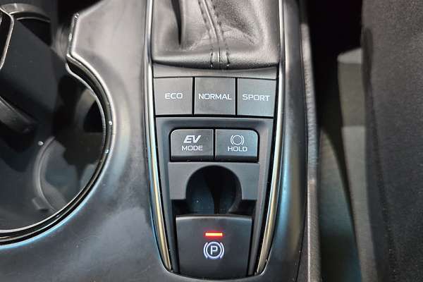 2019 Toyota Camry Ascent AXVH71R