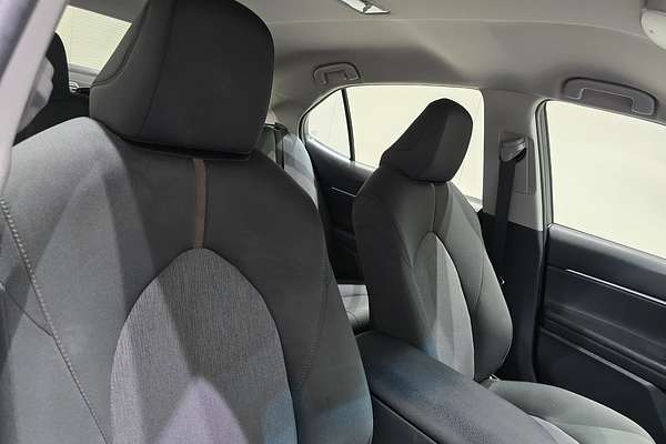 2019 Toyota Camry Ascent AXVH71R