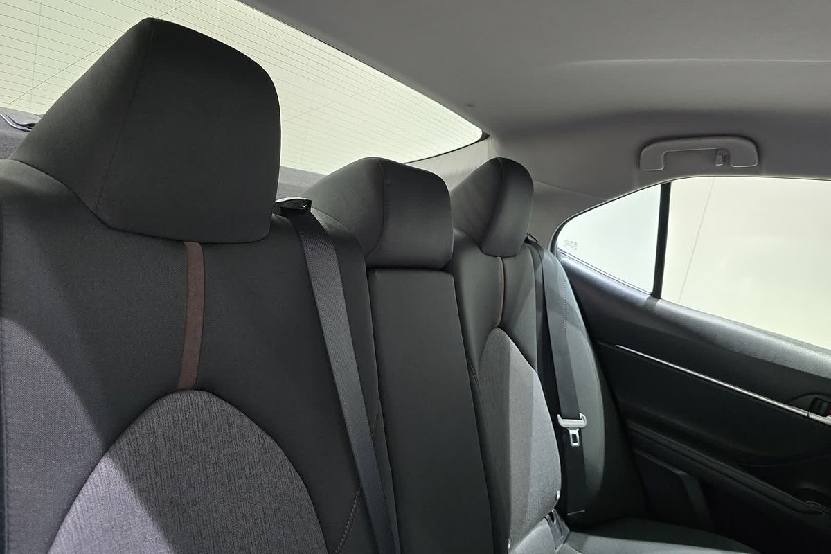 2019 Toyota Camry Ascent AXVH71R