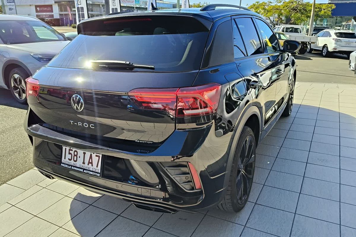 2022 Volkswagen T-Roc 140TSI R-Line D11