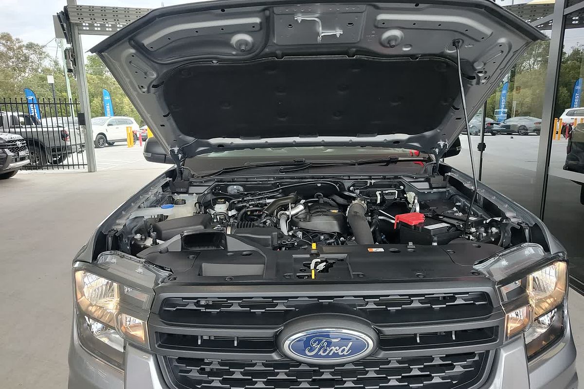 2024 Ford Ranger XL 4X4 2.0L