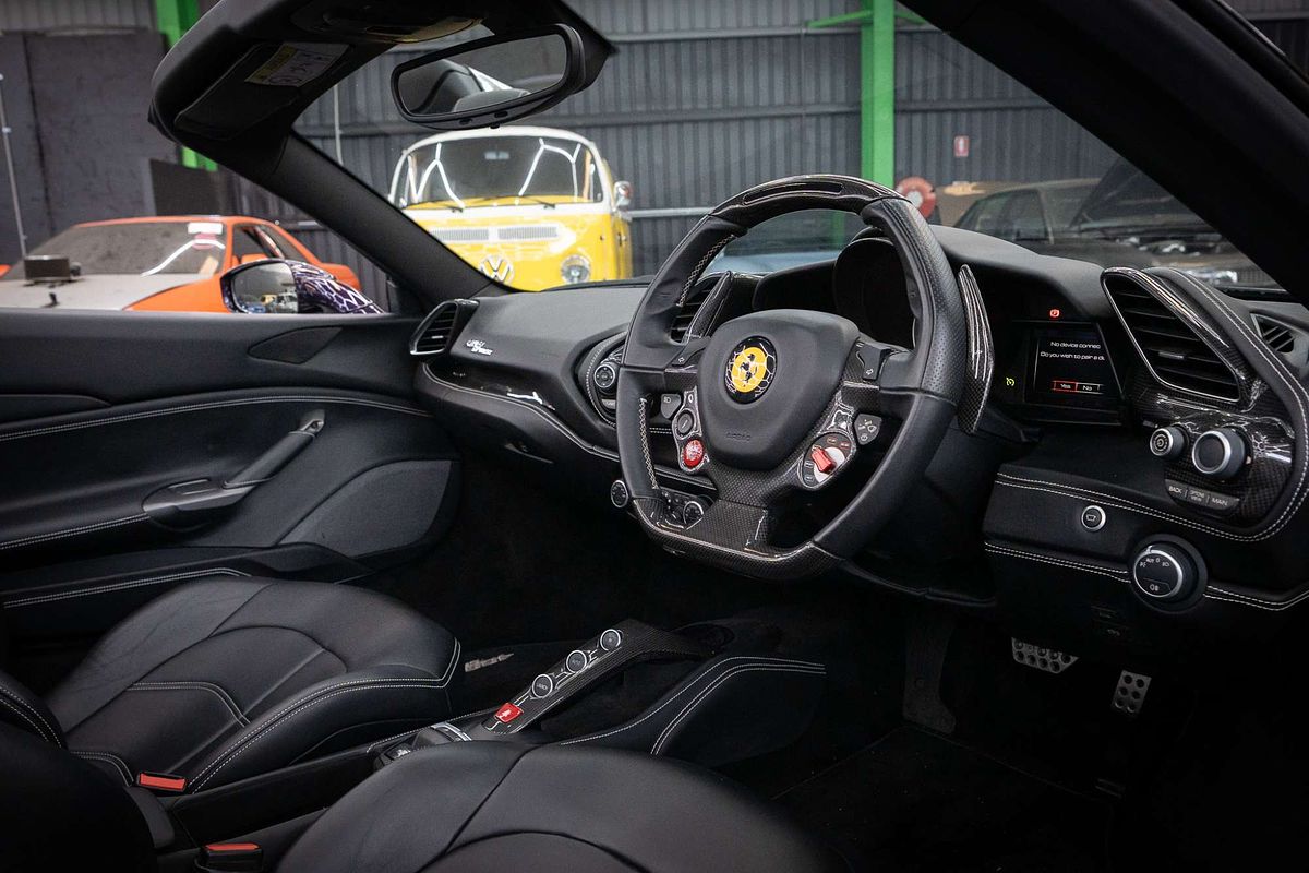 2016 Ferrari 488 Spider F142