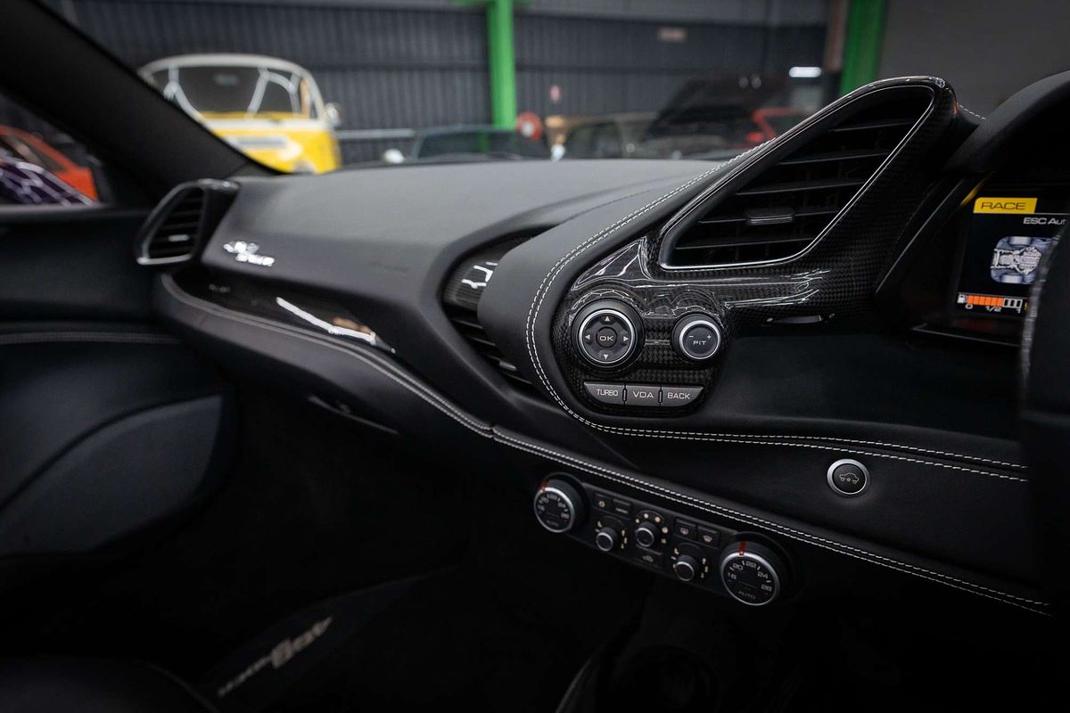 2016 Ferrari 488 Spider F142