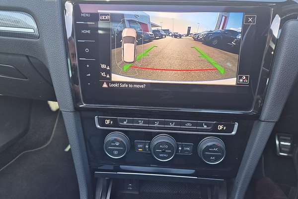 2017 Volkswagen Golf 110TSI Highline 7.5