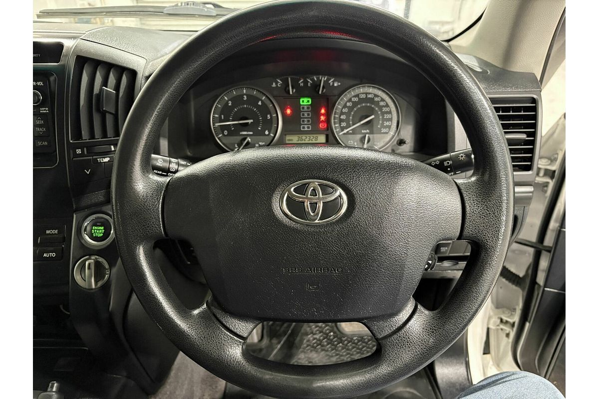 2009 Toyota Landcruiser GXL VDJ200R