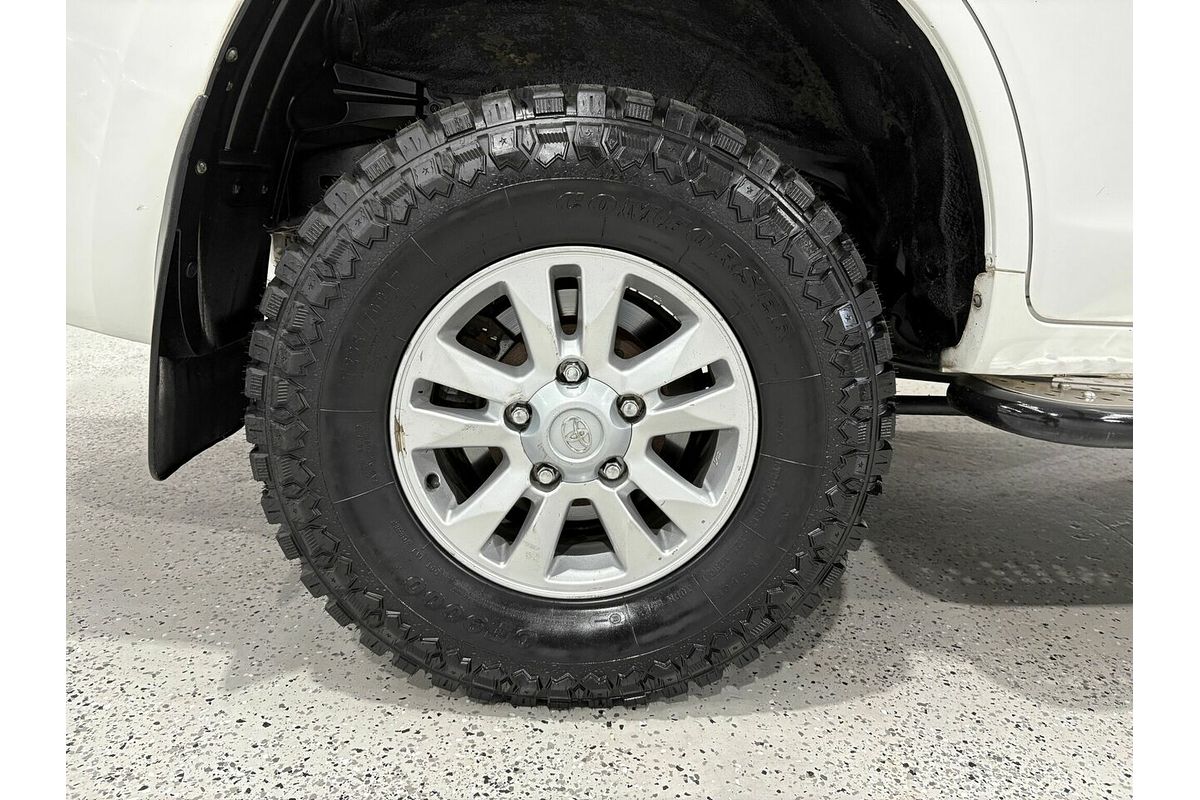 2009 Toyota Landcruiser GXL VDJ200R