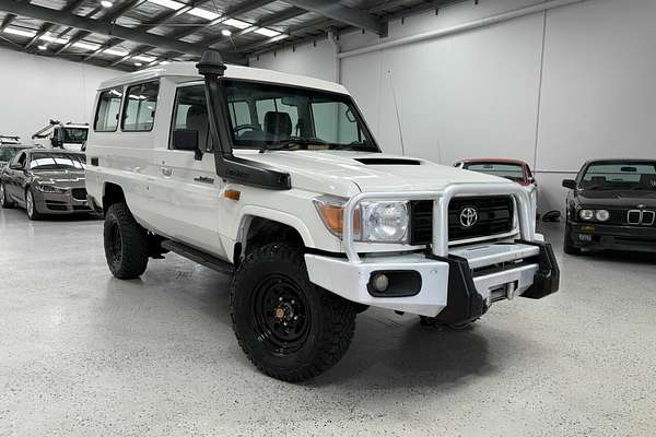2014 Toyota Landcruiser Workmate Troopcarrier VDJ78R