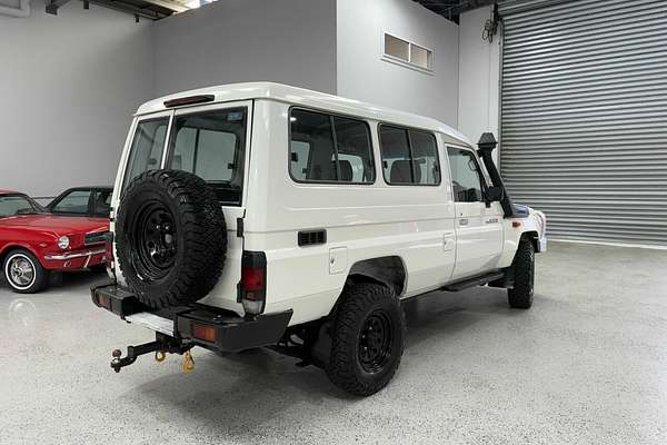2014 Toyota Landcruiser Workmate Troopcarrier VDJ78R