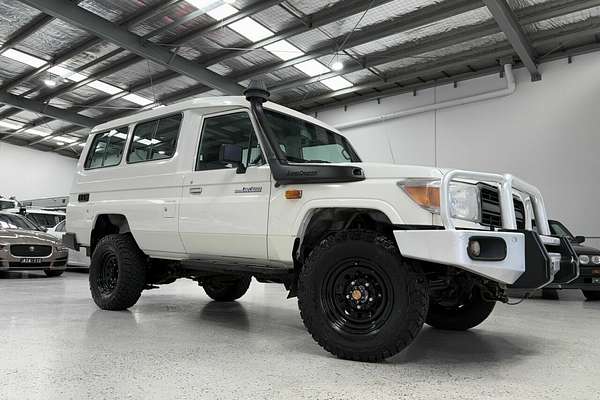 2014 Toyota Landcruiser Workmate Troopcarrier VDJ78R