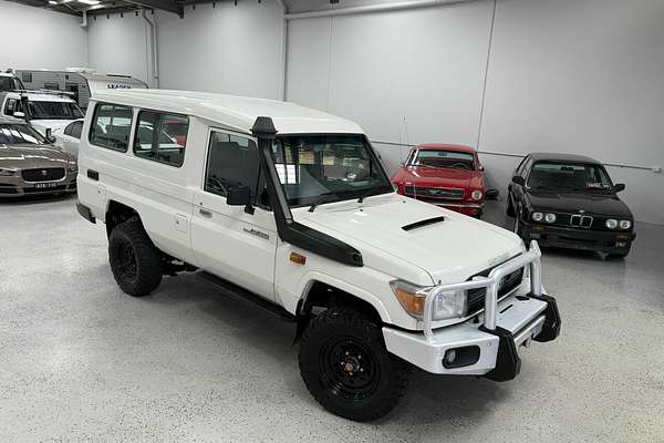 2014 Toyota Landcruiser Workmate Troopcarrier VDJ78R
