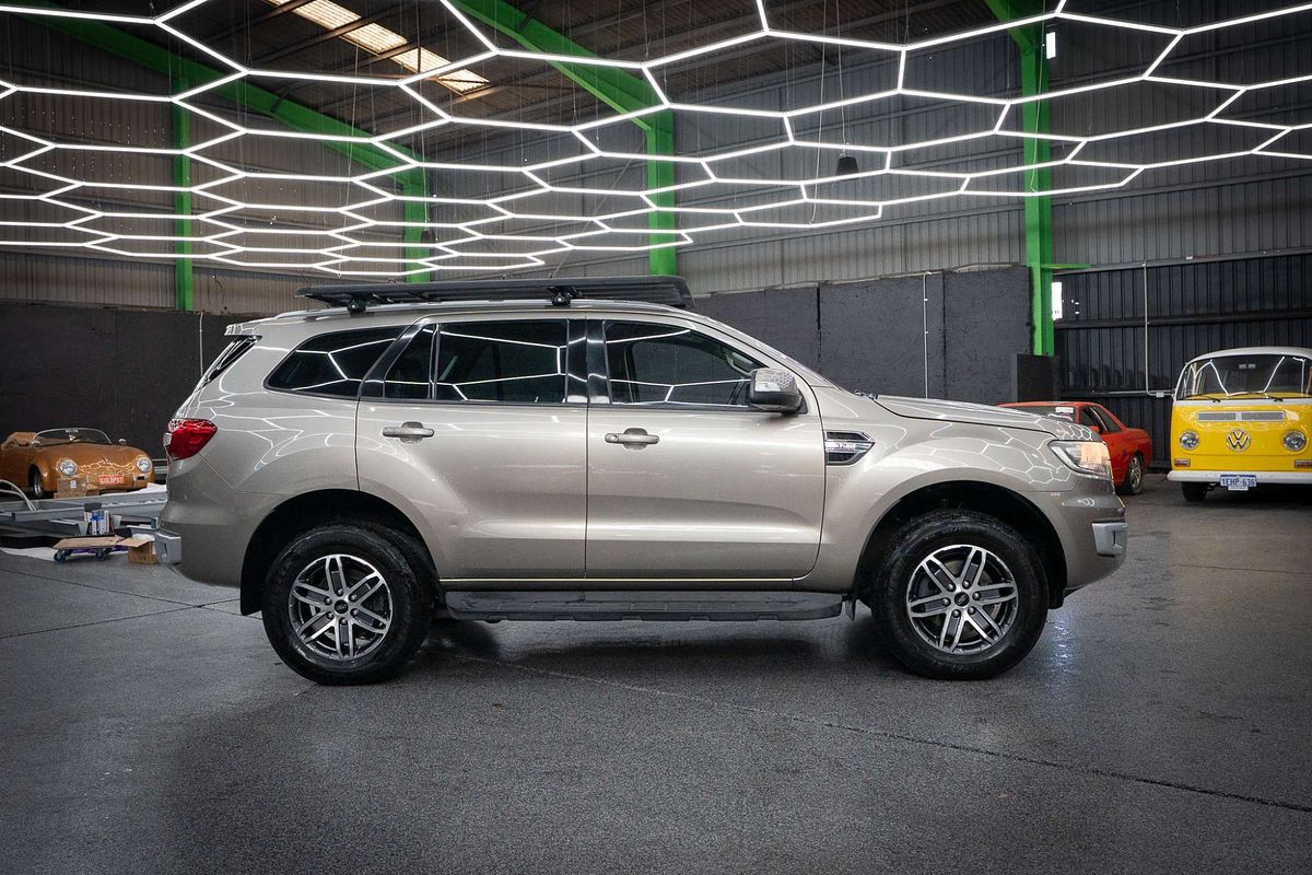 2015 Ford Everest Trend UA 3.2L