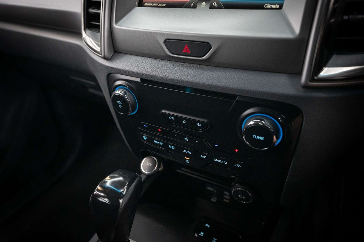 2015 Ford Everest Trend UA 3.2L
