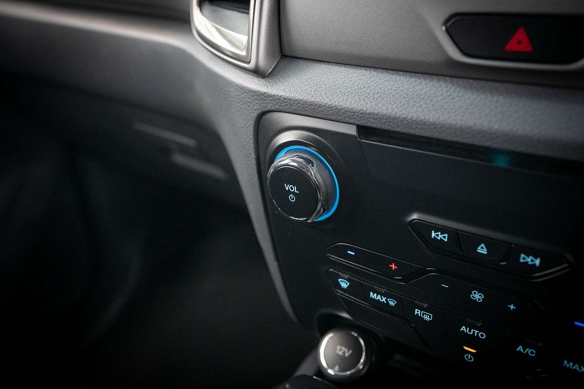 2015 Ford Everest Trend UA 3.2L