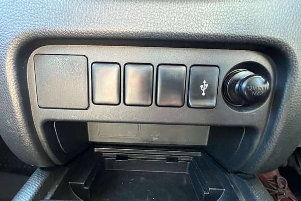 2018 Mitsubishi Triton GLX MQ 4X4