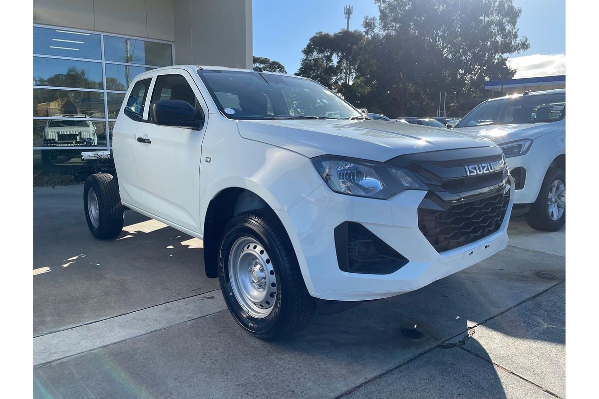 2025 Isuzu D-MAX SX 4X4