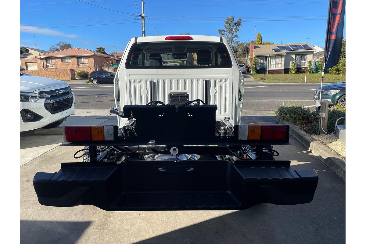2025 Isuzu D-MAX SX 4X4