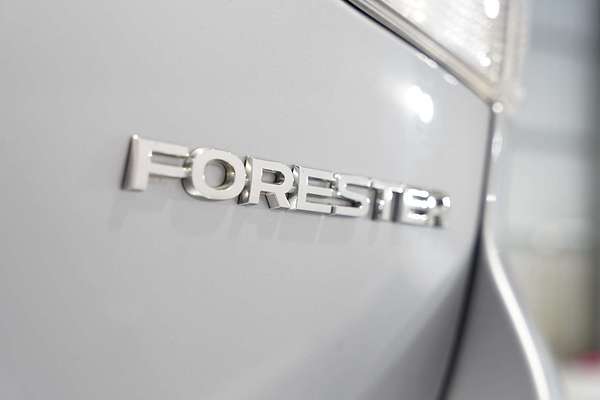 2023 Subaru Forester 2.5i S5