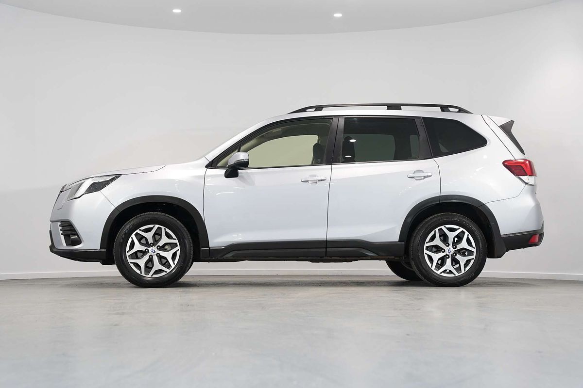 2023 Subaru Forester 2.5i S5