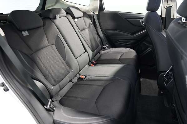 2023 Subaru Forester 2.5i S5