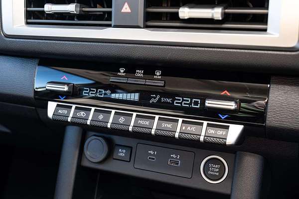 2024 Mitsubishi Triton GLS MV 4X4