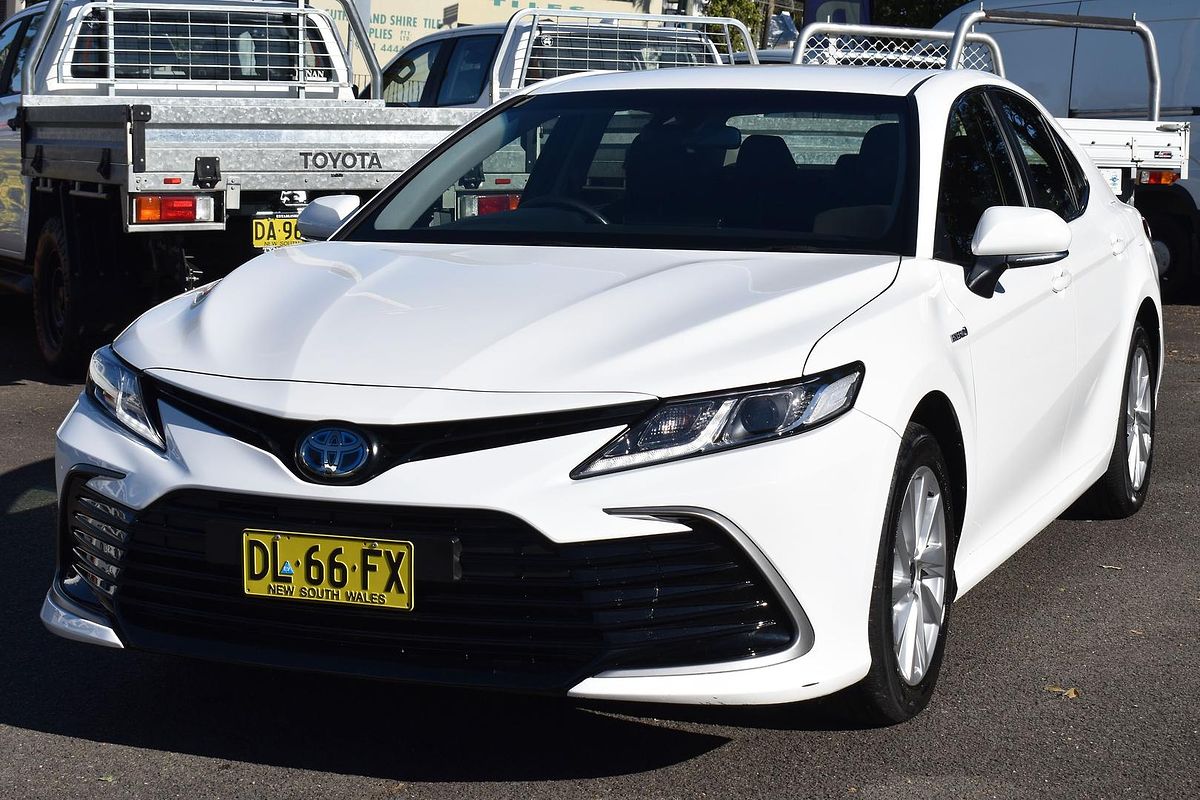 2024 Toyota Camry Ascent AXVH70R