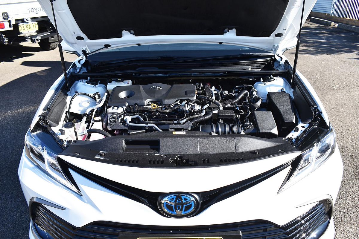 2024 Toyota Camry Ascent AXVH70R