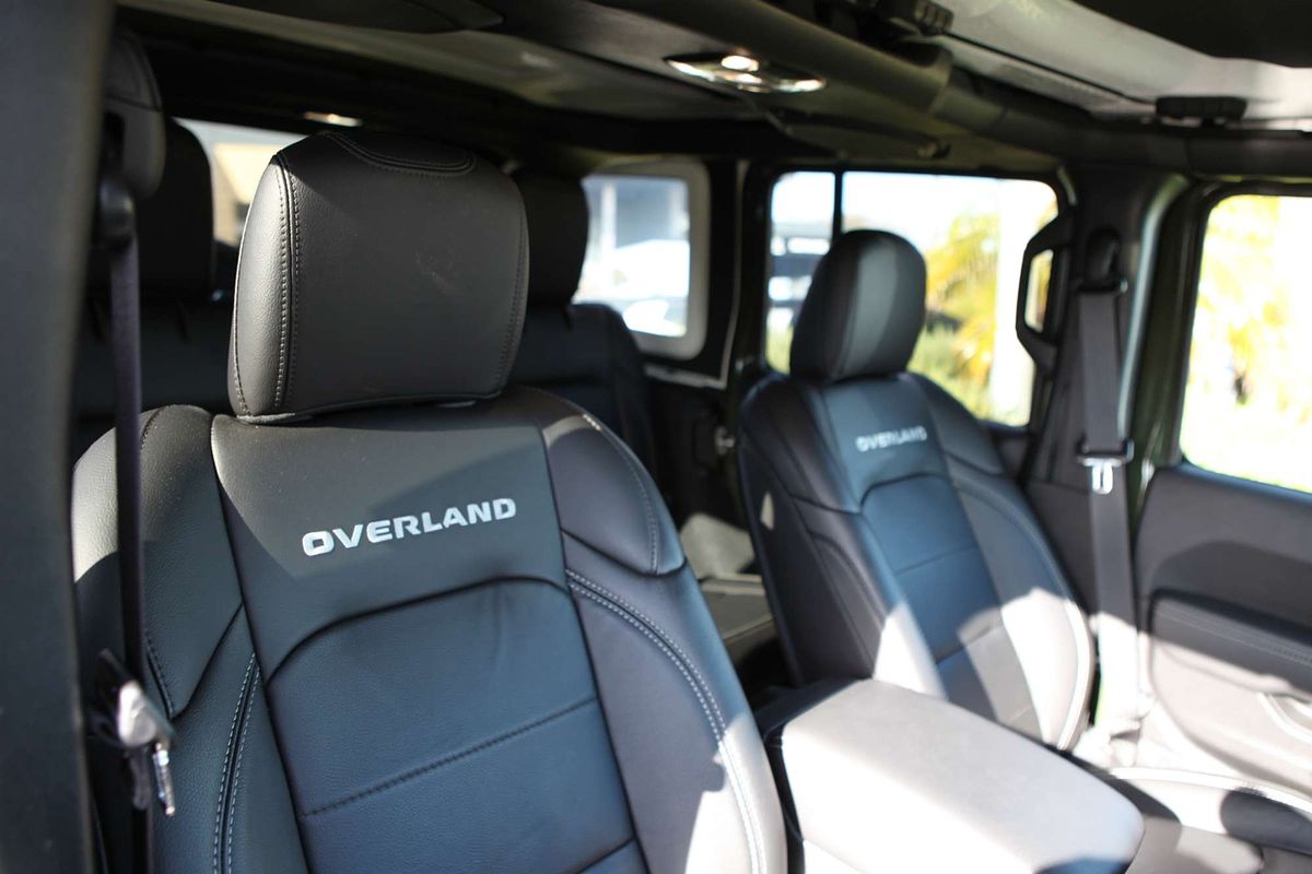 2023 Jeep Wrangler Unlimited Overland JL