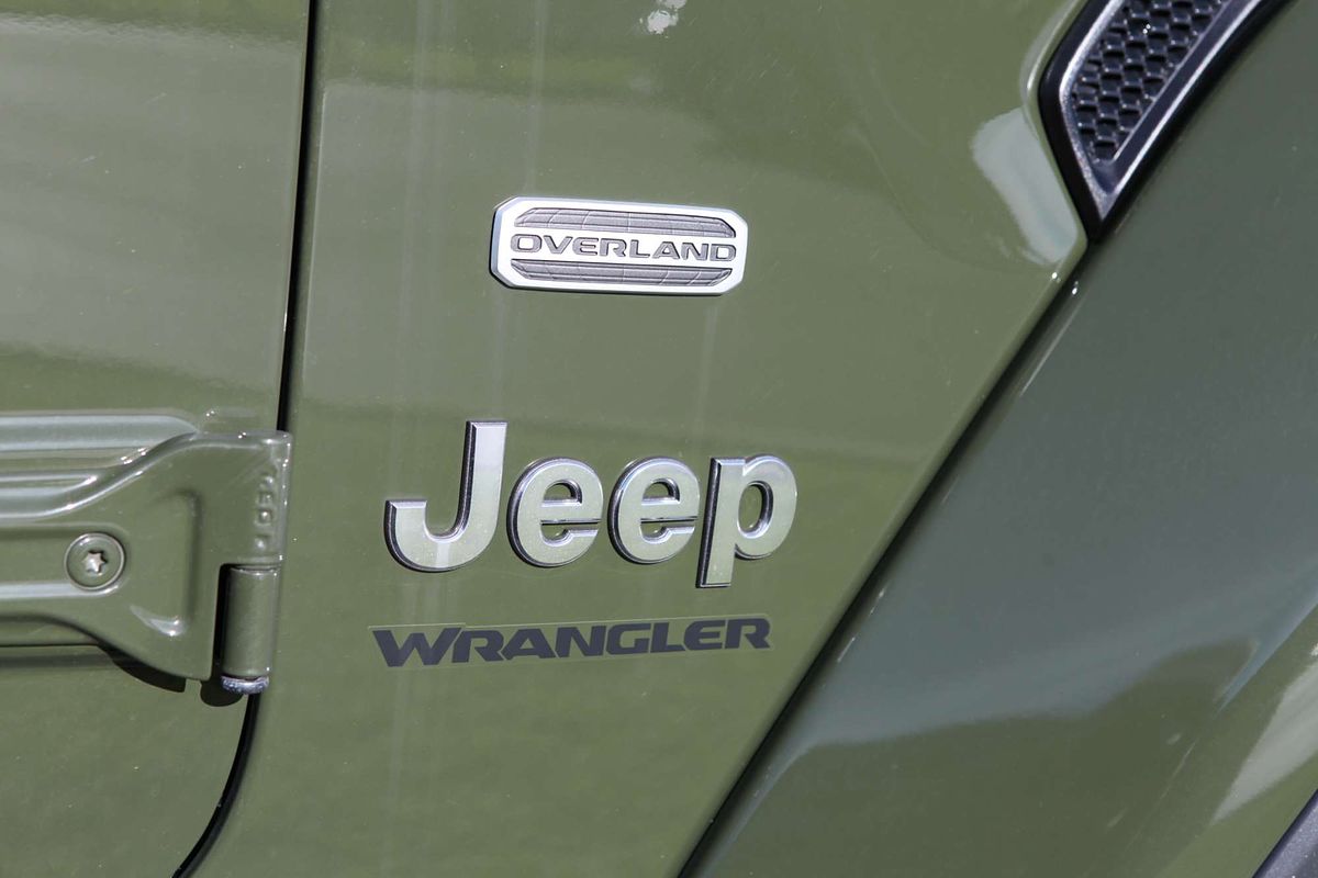 2023 Jeep Wrangler Unlimited Overland JL