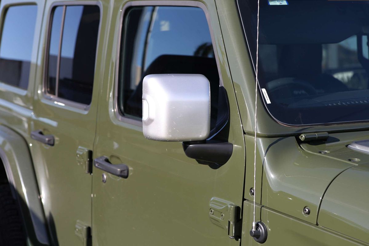 2023 Jeep Wrangler Unlimited Overland JL