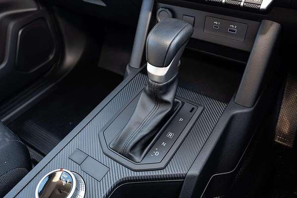 2024 Mitsubishi Triton GLX MV 4X4