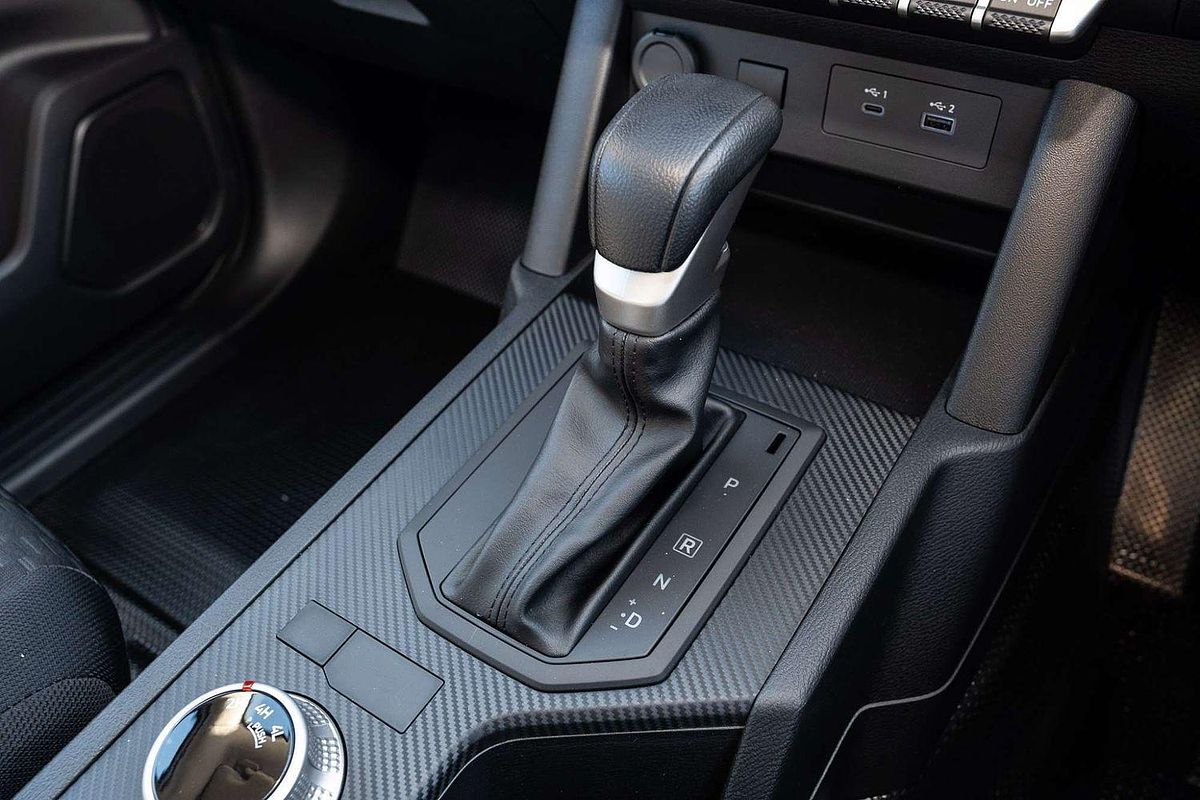 2024 Mitsubishi Triton GLX MV 4X4