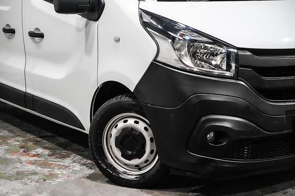 2021 Mitsubishi Express GLX SN SWB