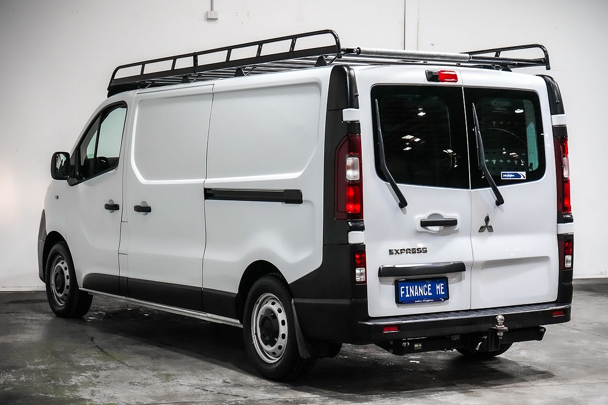 2021 Mitsubishi Express GLX SN SWB